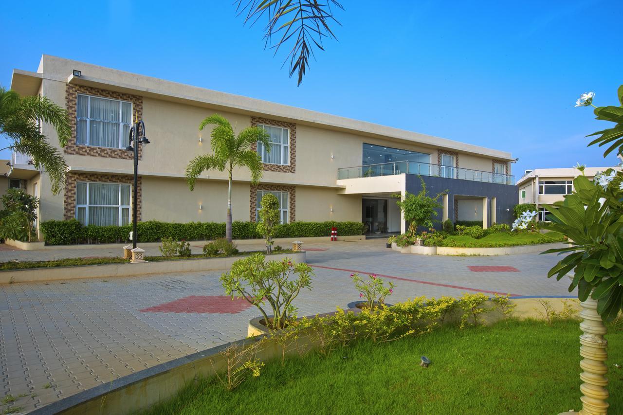 Landmark Pallavaa Beach Resorts Mahabalipuram Zewnętrze zdjęcie