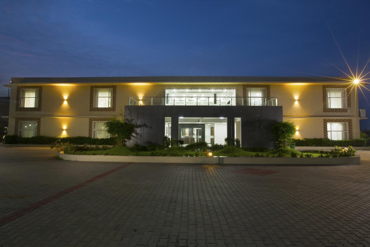 Landmark Pallavaa Beach Resorts Mahabalipuram Zewnętrze zdjęcie